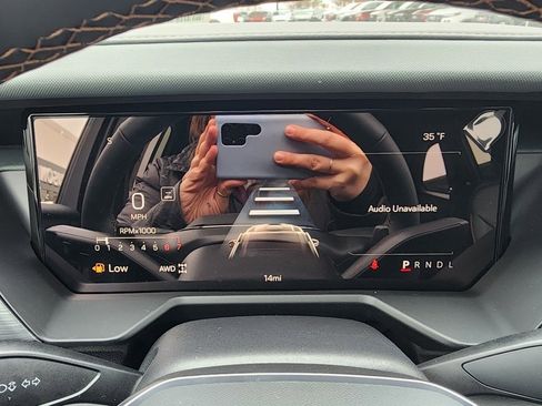 New 2026 GMC Acadia AT4 w/ Luxury Package image 27