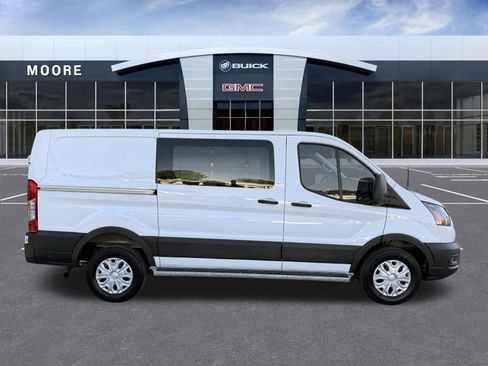 Used 2025 Ford Transit 250 Low Roof w/ Exterior Upgrade Package RWD image 2