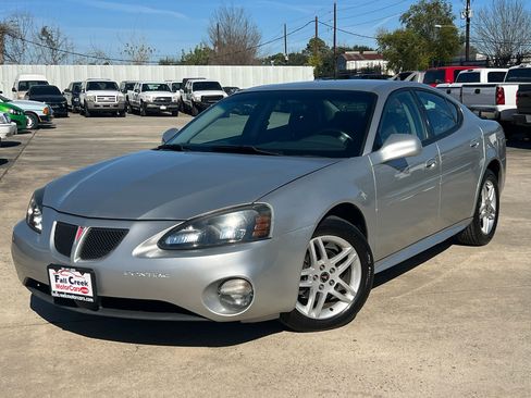 Used 2005 Pontiac Grand Prix GTP w/ Leather Trim Package image 62