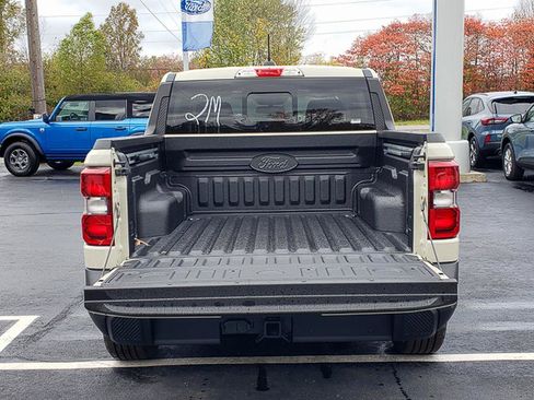 New 2025 Ford Maverick Lariat image 5