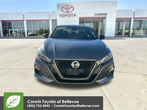Used 2019 Nissan Altima 2.5 SR image 3