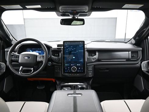 New 2025 Ford F150 Lightning Platinum image 27