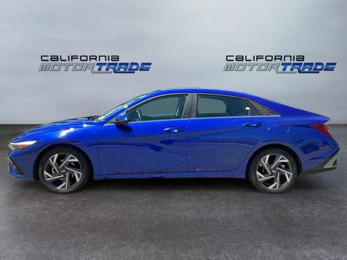 Used 2024 Hyundai Elantra Limited FWD image 8