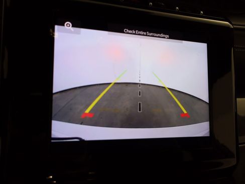 Used 2023 Jeep Grand Cherokee L Laredo image 34