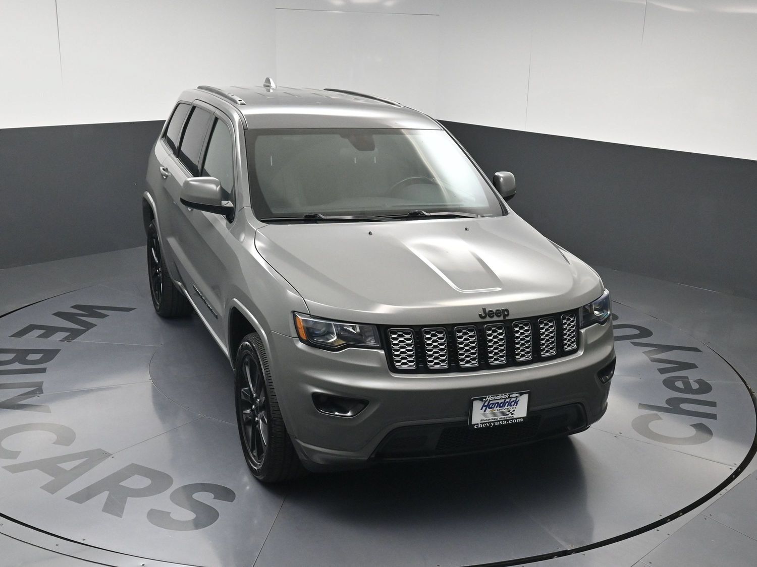 Used 2021 Jeep Grand Cherokee Laredo X AWD/4WD image 33