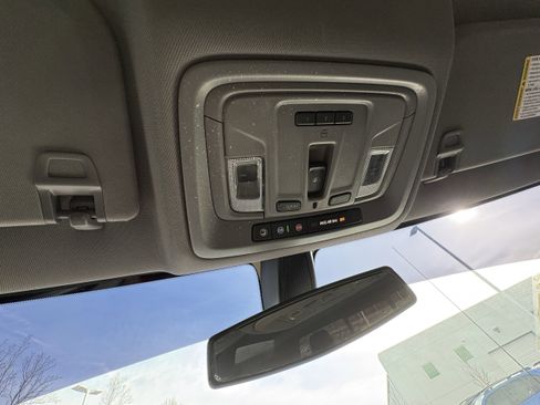 Used 2021 Chevrolet Silverado 1500 LT Trail Boss w/ Convenience Package II image 23