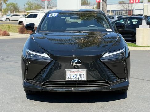 Used 2024 Lexus RZ 300e Premium w/ Technology Package image 4