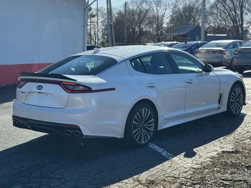 Used 2019 Kia Stinger RWD image 6