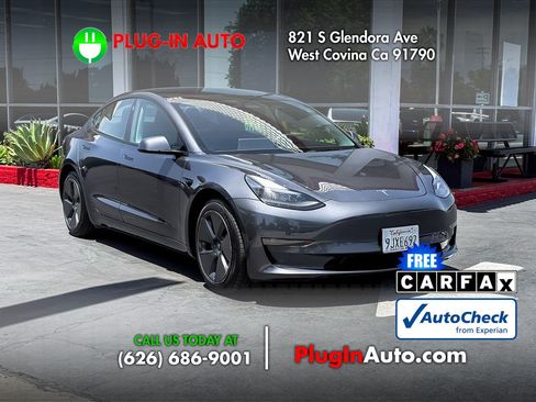 Used 2023 Tesla Model 3 Standard Range RWD image 3