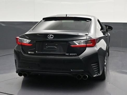 Used 2017 Lexus RC 200t F Sport RWD image 2