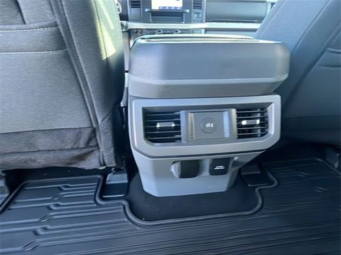 Used 2024 Ford F350 XLT w/ FX4 Off-Road Package image 36