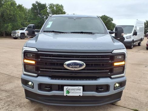 New 2026 Ford F250 Platinum AWD/4WD image 9