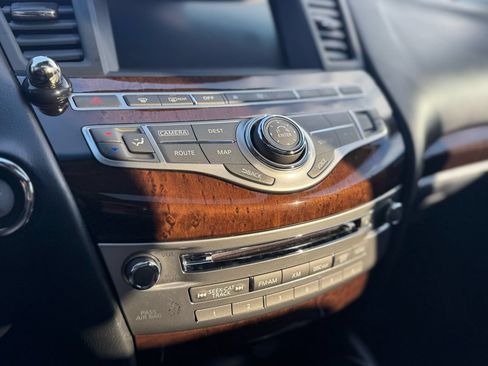 Used 2015 INFINITI QX60 Luxe w/ Deluxe Touring Package AWD/4WD image 18