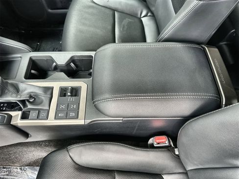 Used 2024 Toyota Land Cruiser image 15
