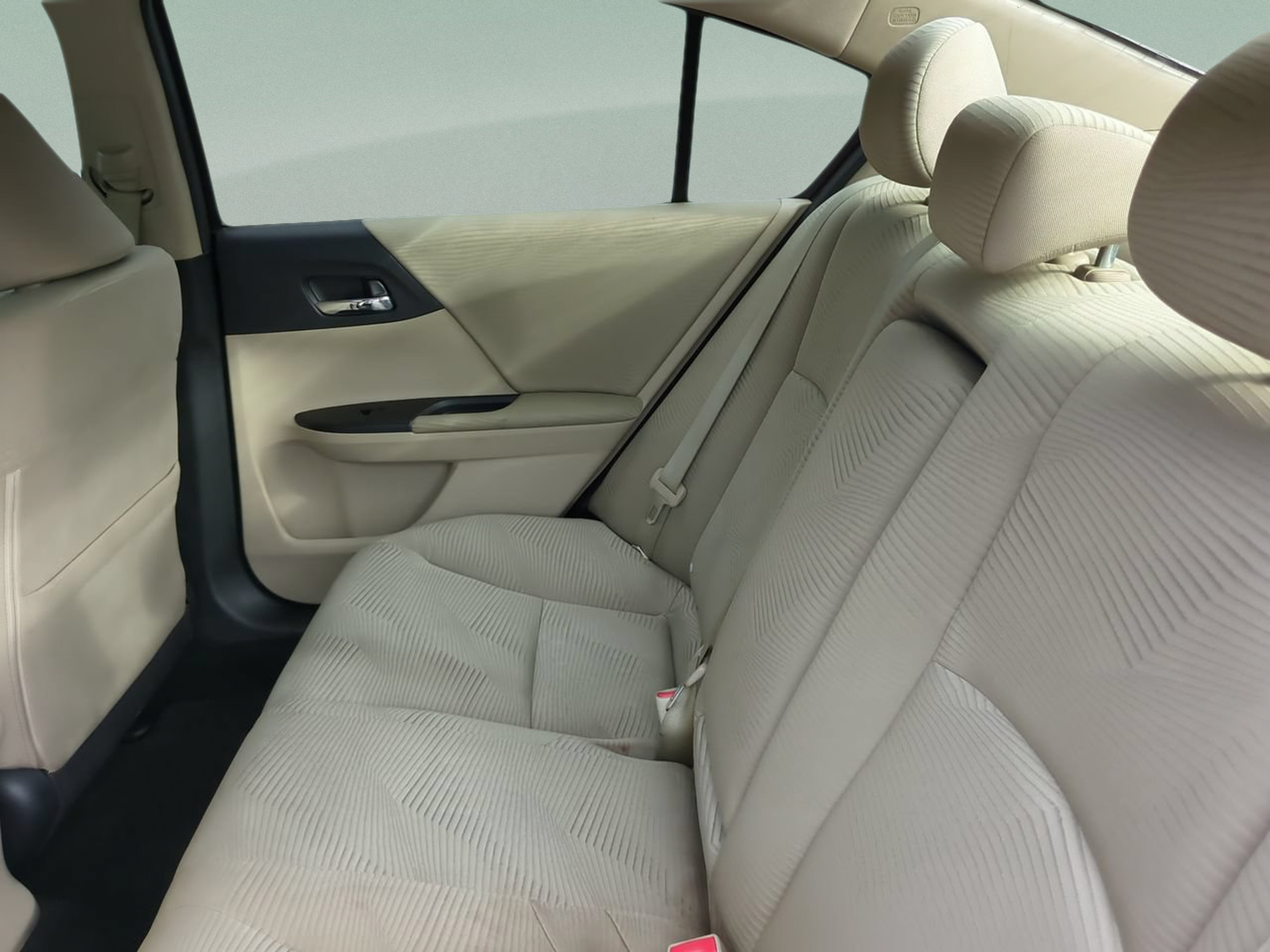 Used 2016 Honda Accord LX image 18