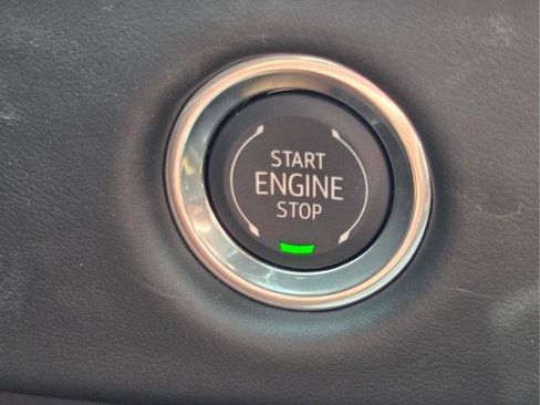 Certified 2026 Cadillac Escalade Platinum Luxury AWD/4WD image 30