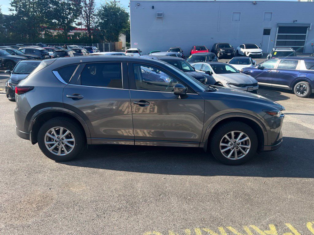 Certified 2024 MAZDA CX-5 AWD 2.5 S w/ Preferred Package image 2