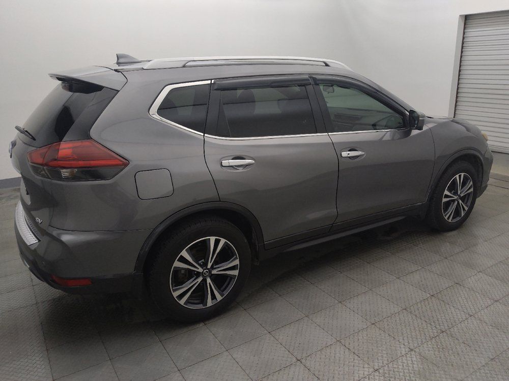 Used 2019 Nissan Rogue SV w/ Sun & Sound Touring Package FWD image 10