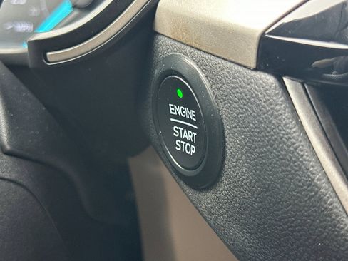 Used 2020 Ford Escape SEL image 33