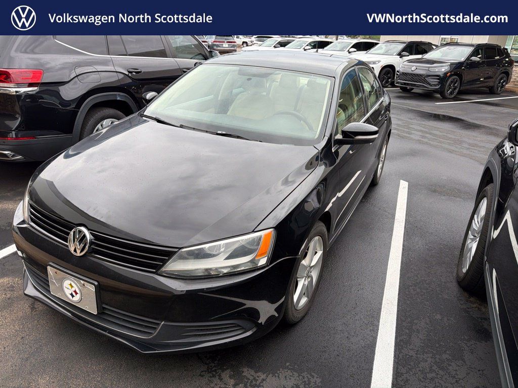 Used 2014 Volkswagen Jetta TDI FWD image 1