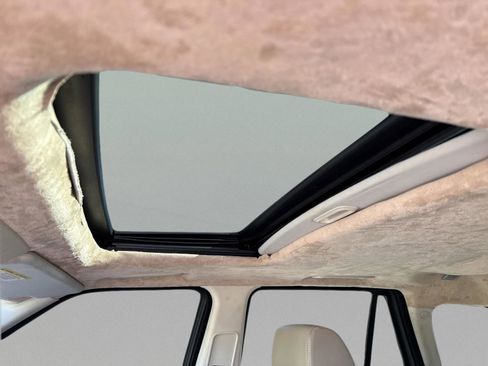 Used 2013 Land Rover Range Rover Sport HSE LUX image 28