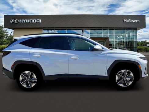 New 2026 Hyundai Tucson SEL image 9
