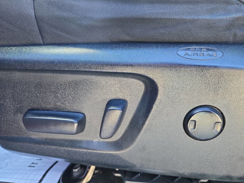 Used 2015 Toyota Tundra SR5 w/ TRD Off Road Package image 27