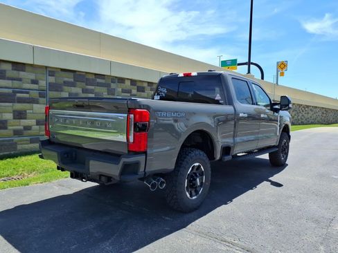 New 2026 Ford F250 Platinum AWD/4WD image 8
