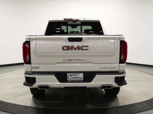 Used 2024 GMC Sierra 1500 Denali w/ Denali Reserve Package image 9