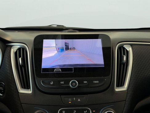 Used 2024 Chevrolet Malibu LT FWD image 21