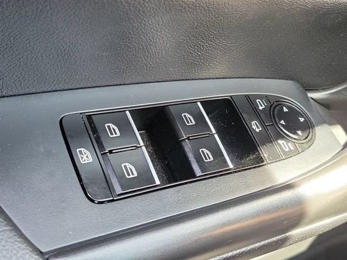 Used 2023 MAZDA CX-50 AWD 2.5 S w/ Premium Plus Pkg image 18