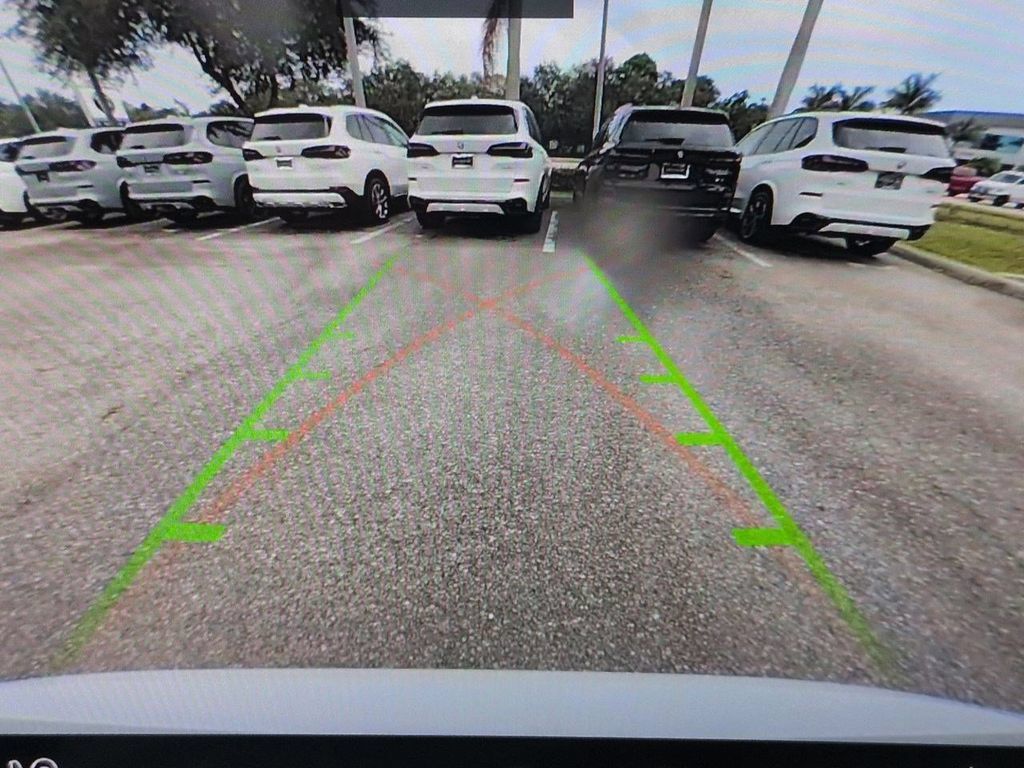 New 2026 BMW X5 xDrive40i w/ Executive Package AWD/4WD image 21