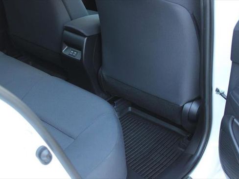 Certified 2023 Toyota Corolla LE image 36