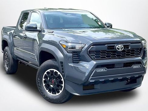 Used 2026 Toyota Tacoma TRD Off-Road AWD/4WD image 1