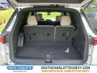 Used 2023 Chevrolet Traverse LS