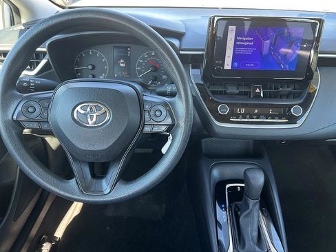 Used 2023 Toyota Corolla LE image 17