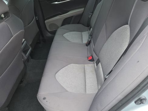 Used 2023 Toyota Camry LE image 7
