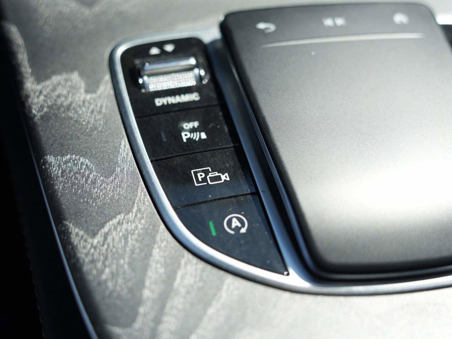 Used 2021 Mercedes-Benz E 350 Sedan image 25