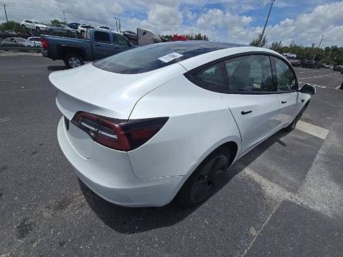 Used 2023 Tesla Model 3 Standard Range RWD image 4