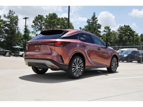 Used 2023 Lexus RX 350 Premium Plus w/ Cold Area Package FWD image 3