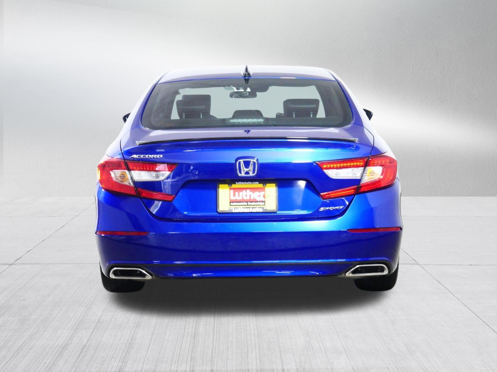 Used 2022 Honda Accord Sport image 6