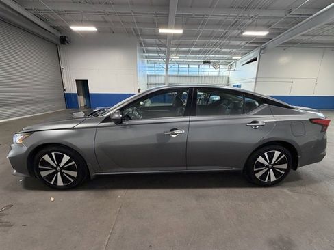 Used 2022 Nissan Altima 2.5 SL image 6