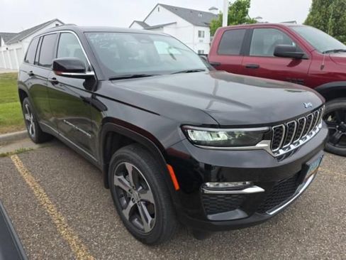 Used 2022 Jeep Grand Cherokee Limited 4xe AWD/4WD image 2