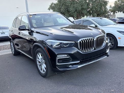 Used 2021 BMW X5 xDrive40i w/ Premium Package 2 AWD/4WD image 3