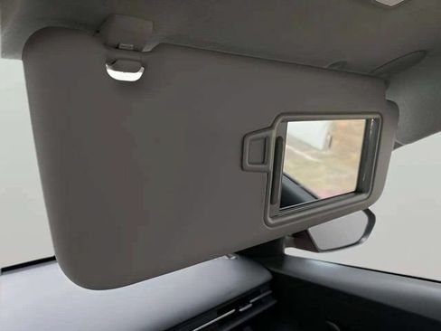 Used 2026 Hyundai Kona SEL Sport FWD image 50