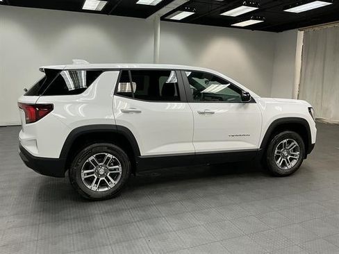 New 2027 GMC Terrain Elevation w/ LPO, Floor Liner Package AWD/4WD image 6