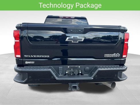 Certified 2024 Chevrolet Silverado 3500 High Country w/ High Country Premium Package AWD/4WD image 6
