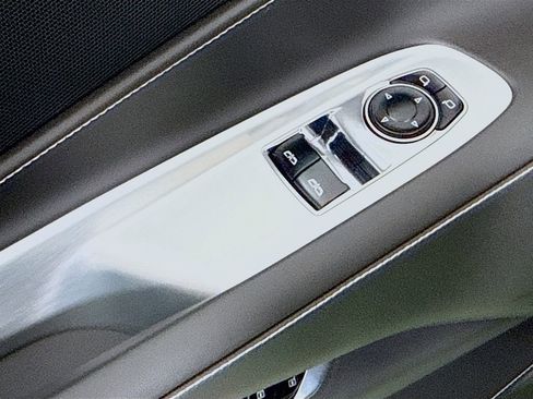 Used 2026 Chevrolet Corvette Stingray Coupe w/ Battery Protection Package image 18