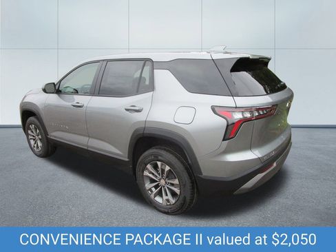 New 2026 Chevrolet Equinox LT w/ Convenience Package II image 3