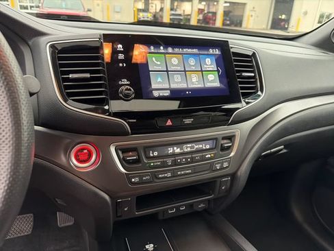 Used 2024 Honda Passport EX-L image 17